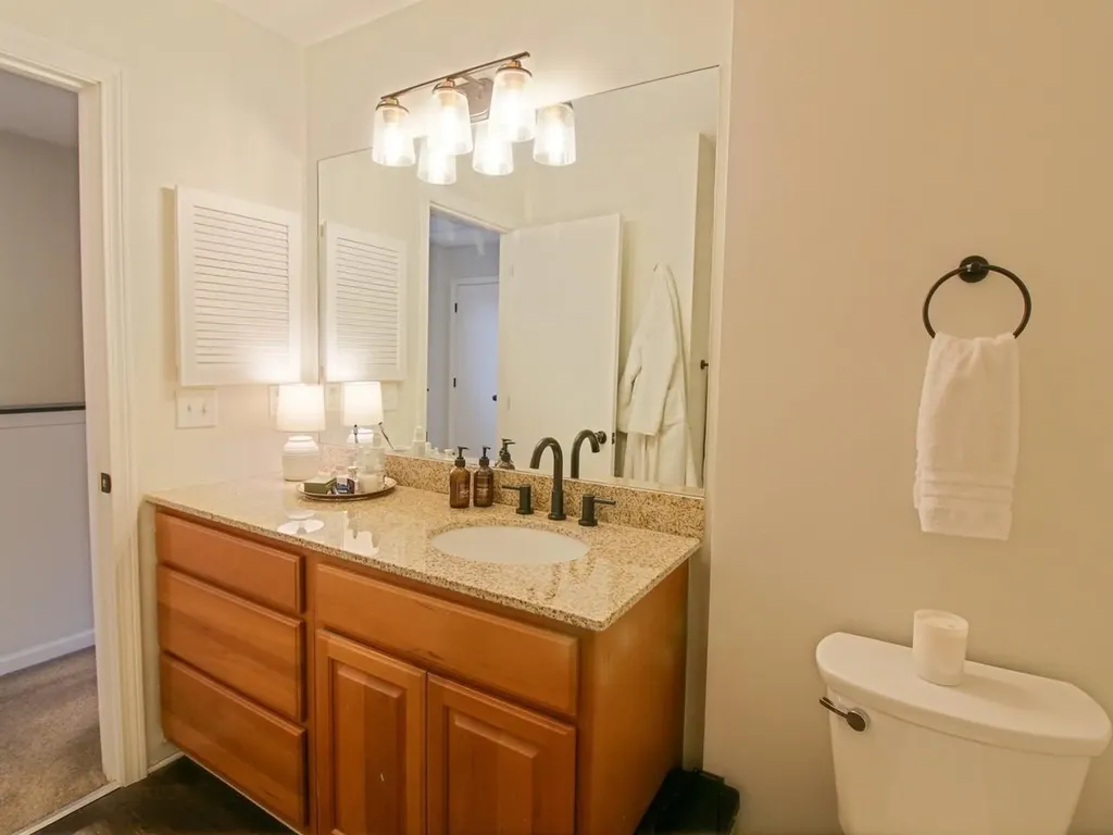 29 Abbey Road Williston VT 05495