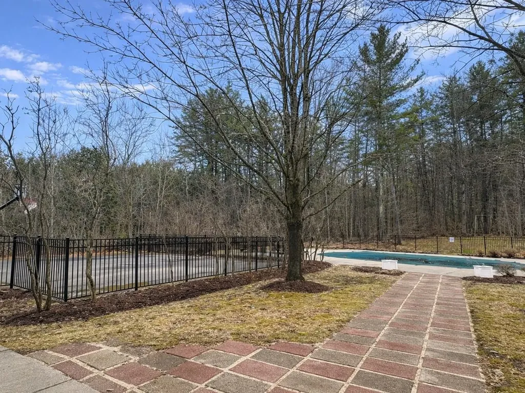 29 Abbey Road Williston VT 05495