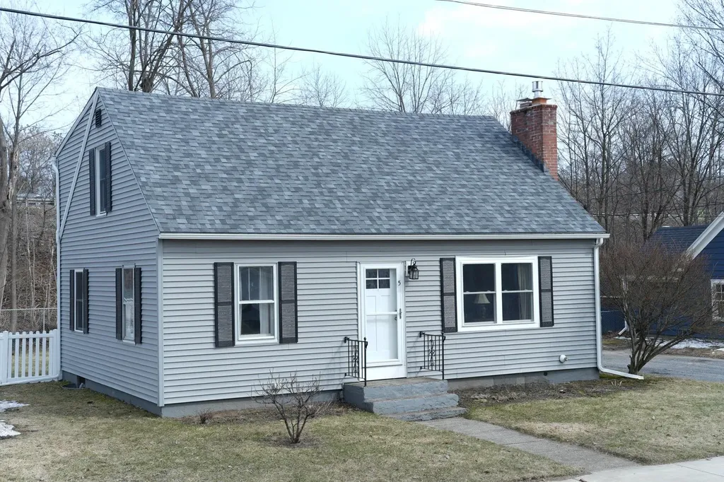 5 Lapointe Street Winooski VT 05404