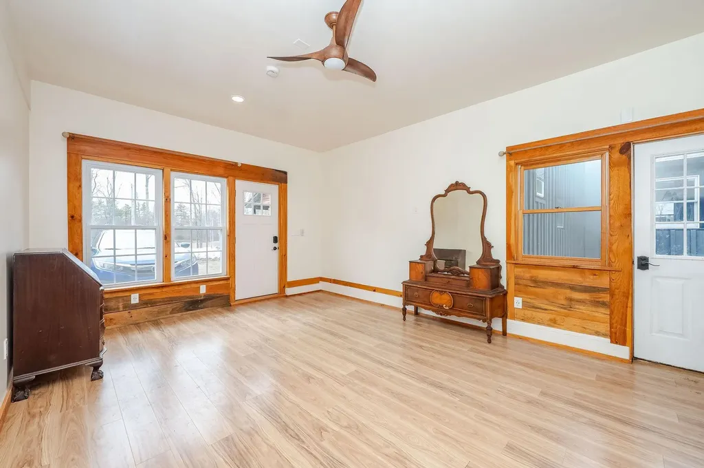 345 Dry Hill Road Barrington NH 03825
