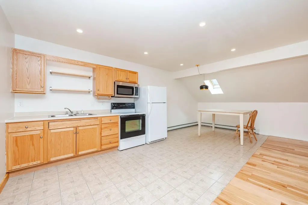 345 Dry Hill Road Barrington NH 03825