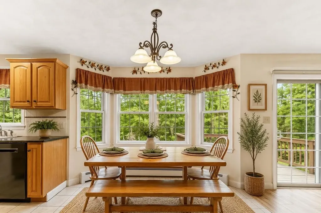 22 Lakewood Drive Alton NH 03810