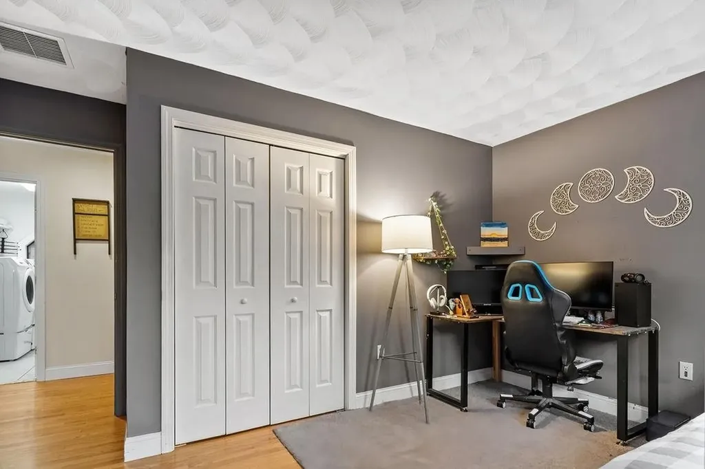 22 Lakewood Drive Alton NH 03810