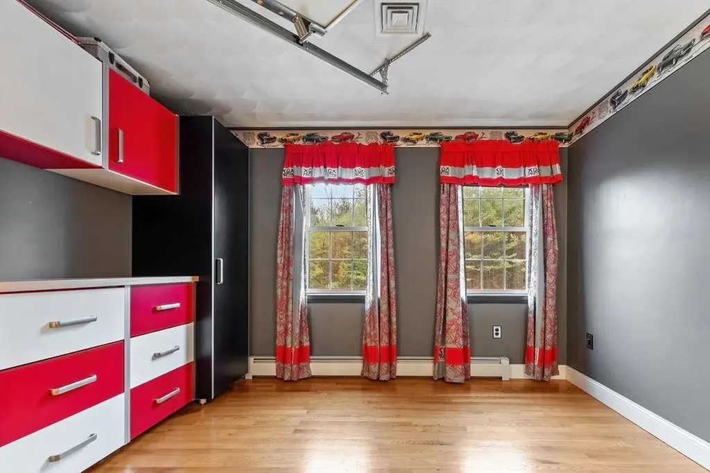 22 Lakewood Drive Alton NH 03810