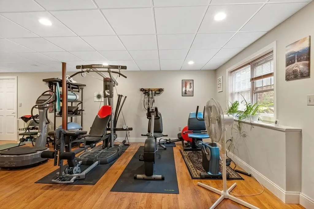 22 Lakewood Drive Alton NH 03810
