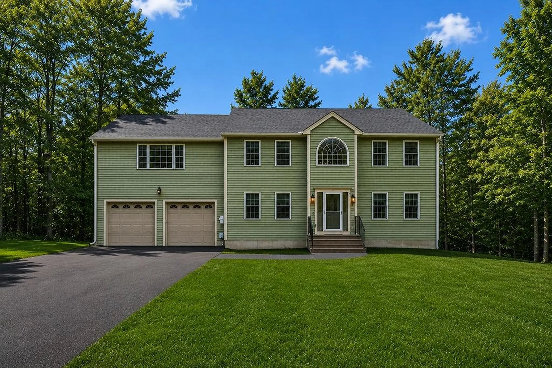 22 Lakewood Drive Alton NH 03810