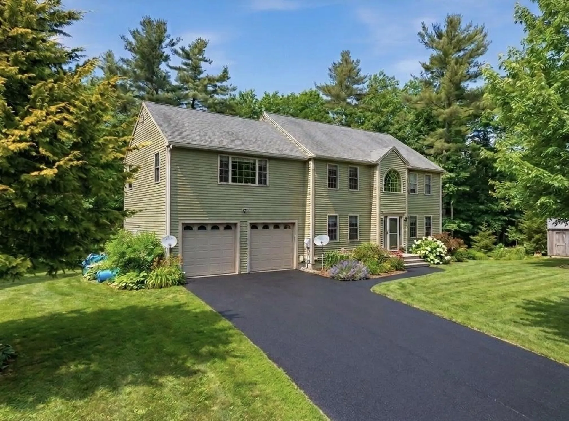 22 Lakewood Drive Alton NH 03810