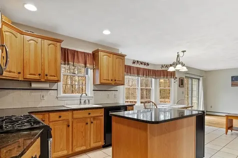 22 Lakewood Drive Alton NH 03810