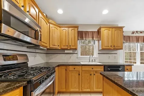 22 Lakewood Drive Alton NH 03810