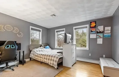 22 Lakewood Drive Alton NH 03810