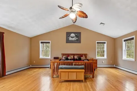 22 Lakewood Drive Alton NH 03810