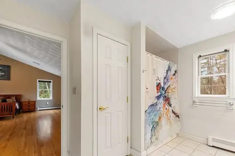 22 Lakewood Drive Alton NH 03810