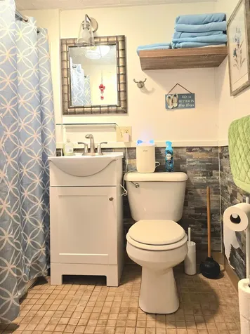 7 Baker Avenue Laconia NH 03246