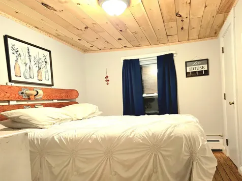 7 Baker Avenue Laconia NH 03246