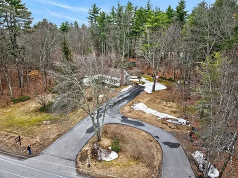 36 Bedford Road Merrimack NH 03054