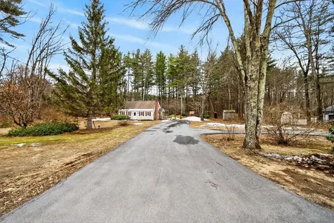 36 Bedford Road Merrimack NH 03054