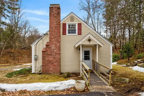 36 Bedford Road Merrimack NH 03054