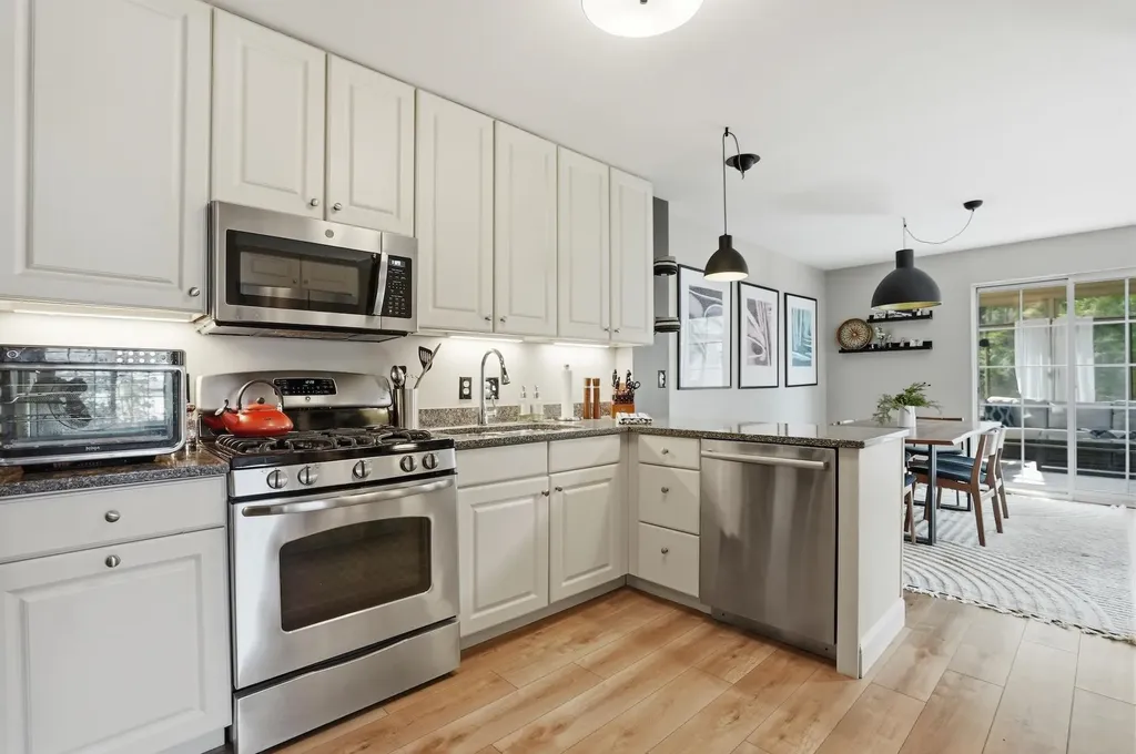 36 Lake Forest Drive Burlington VT 05401
