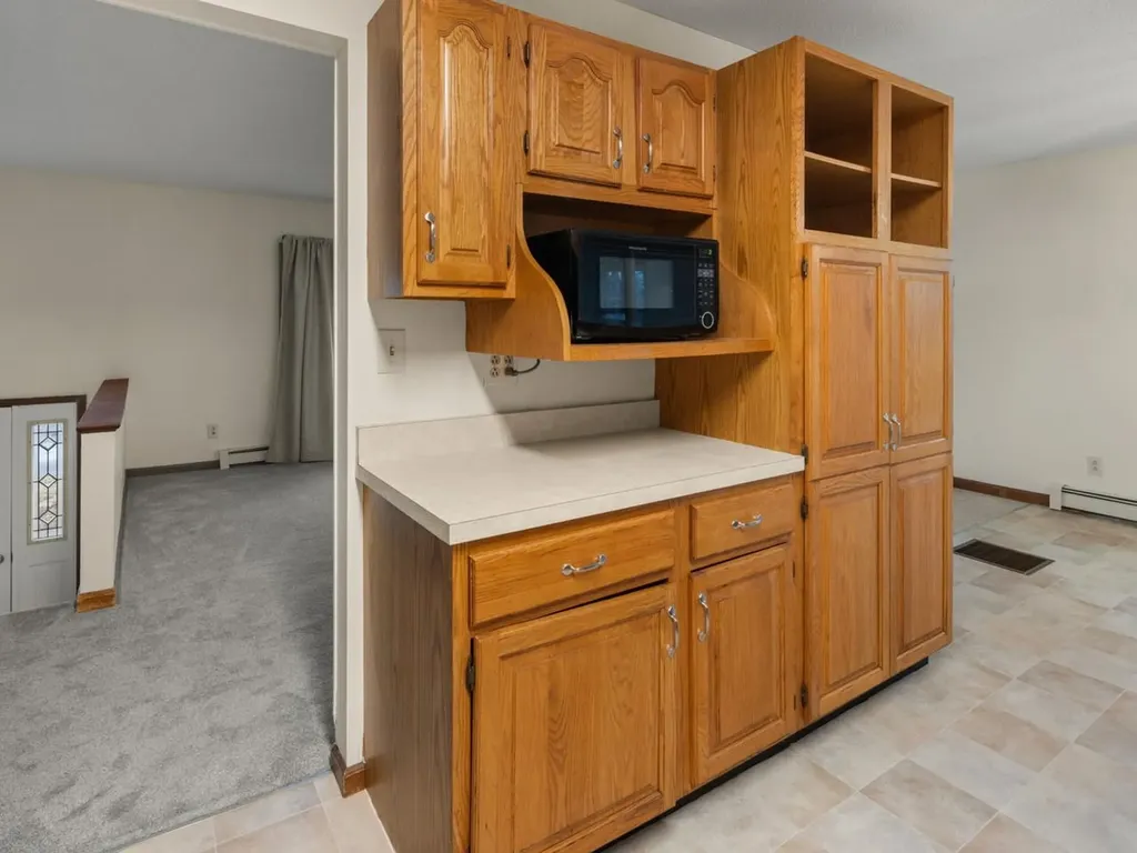 32 Dufresne Drive Winooski VT 05404