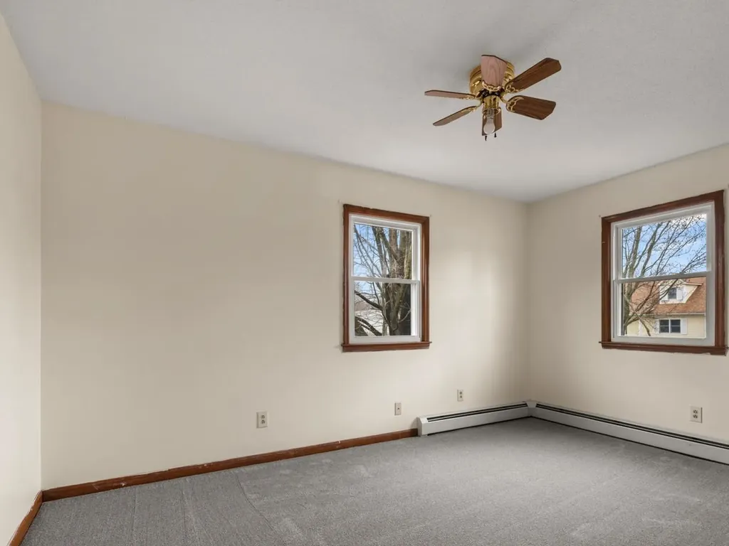 32 Dufresne Drive Winooski VT 05404