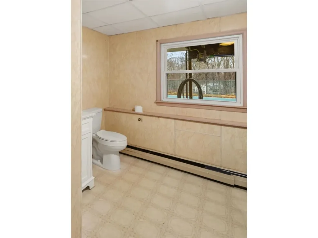 32 Dufresne Drive Winooski VT 05404