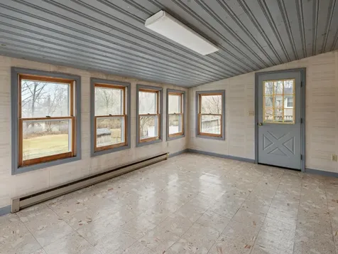 32 Dufresne Drive Winooski VT 05404