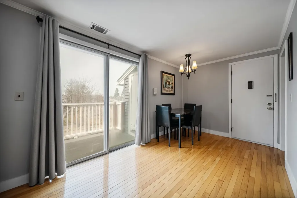 24 Seabury Avenue Hampton NH 03842