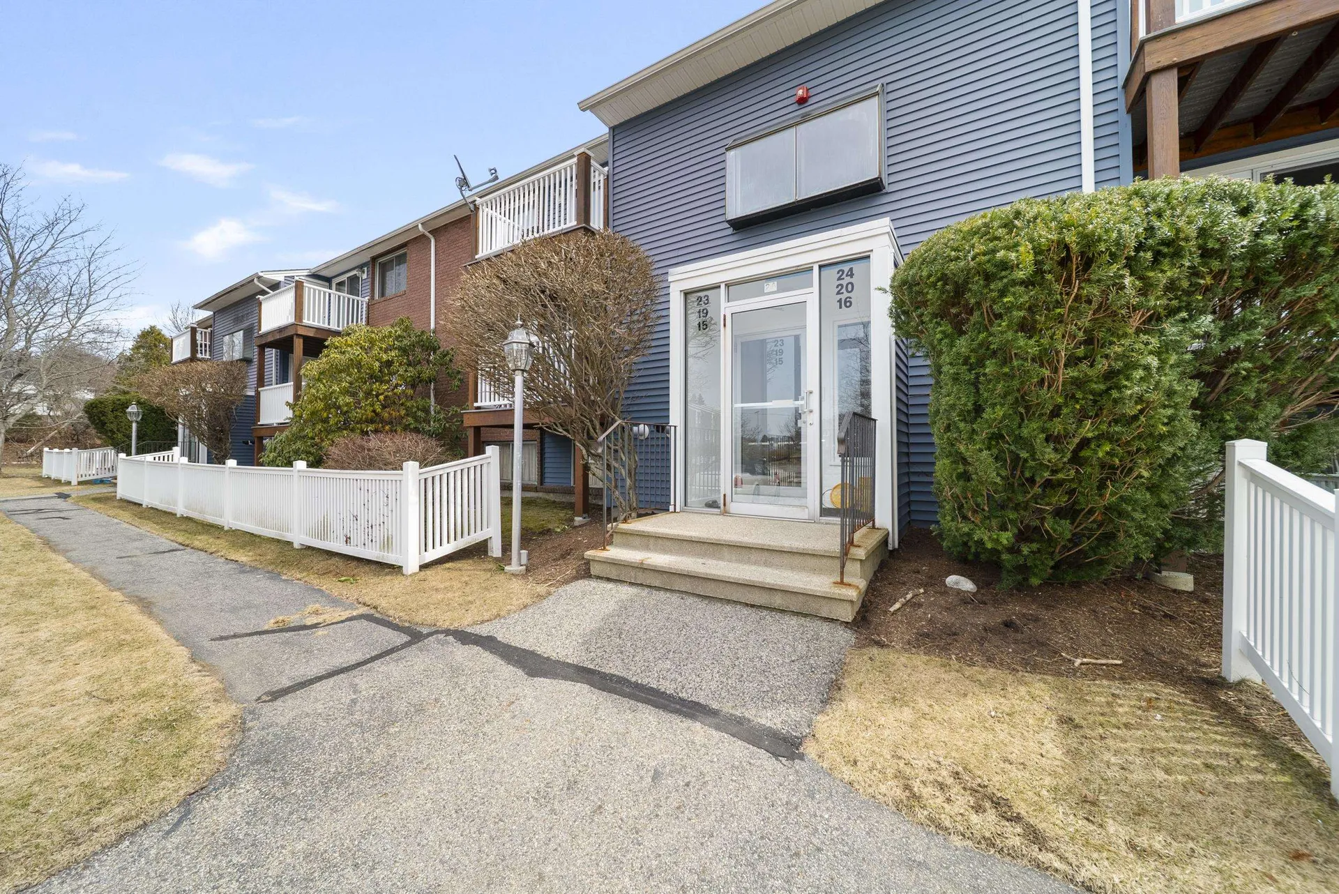 24 Seabury Avenue Hampton NH 03842