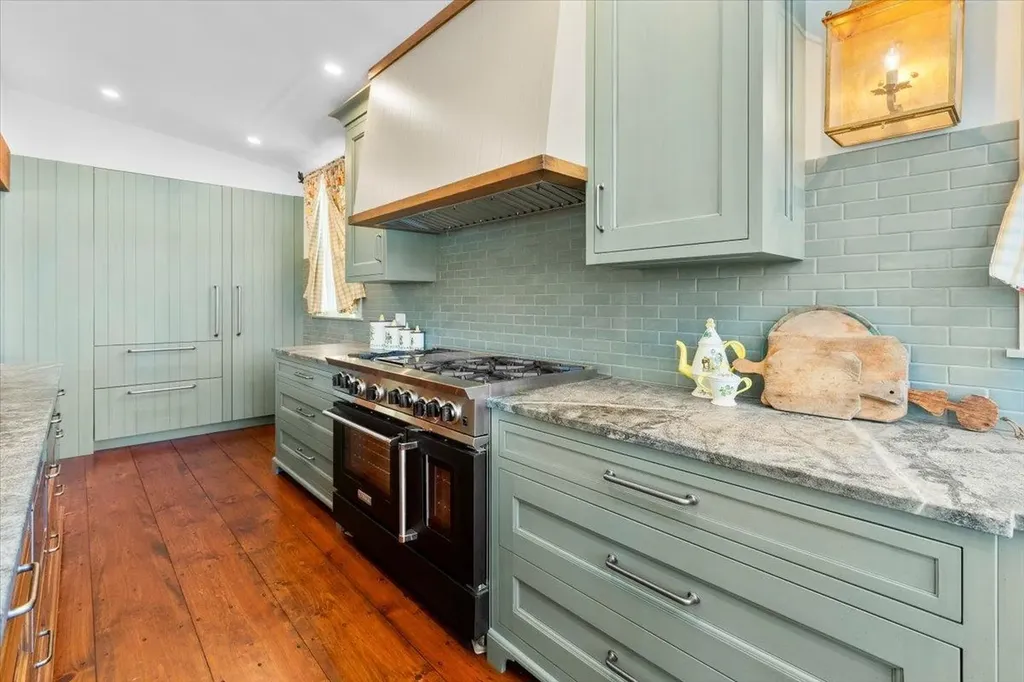 3436 Main Street Manchester VT 05254