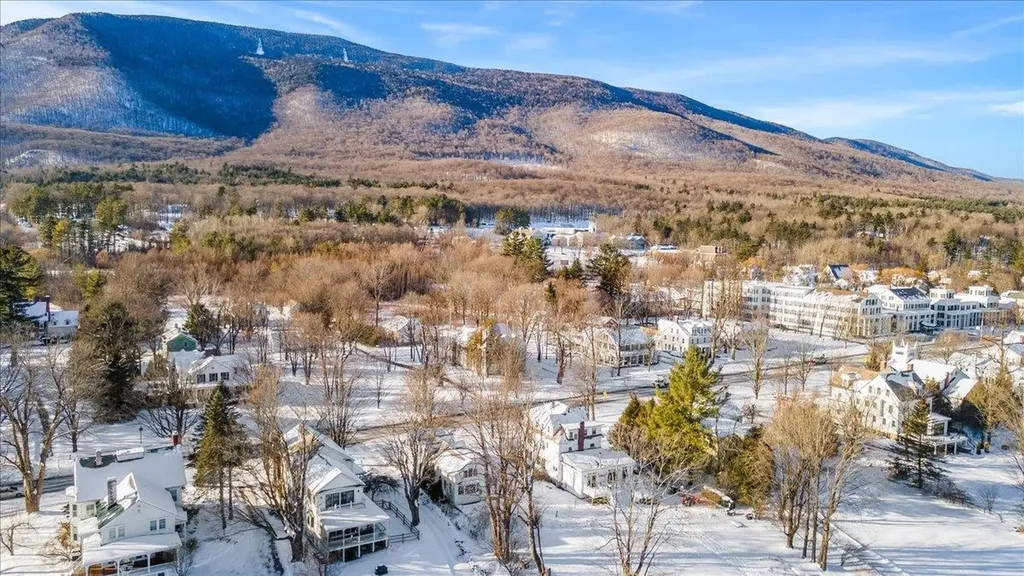 3436 Main Street Manchester VT 05254