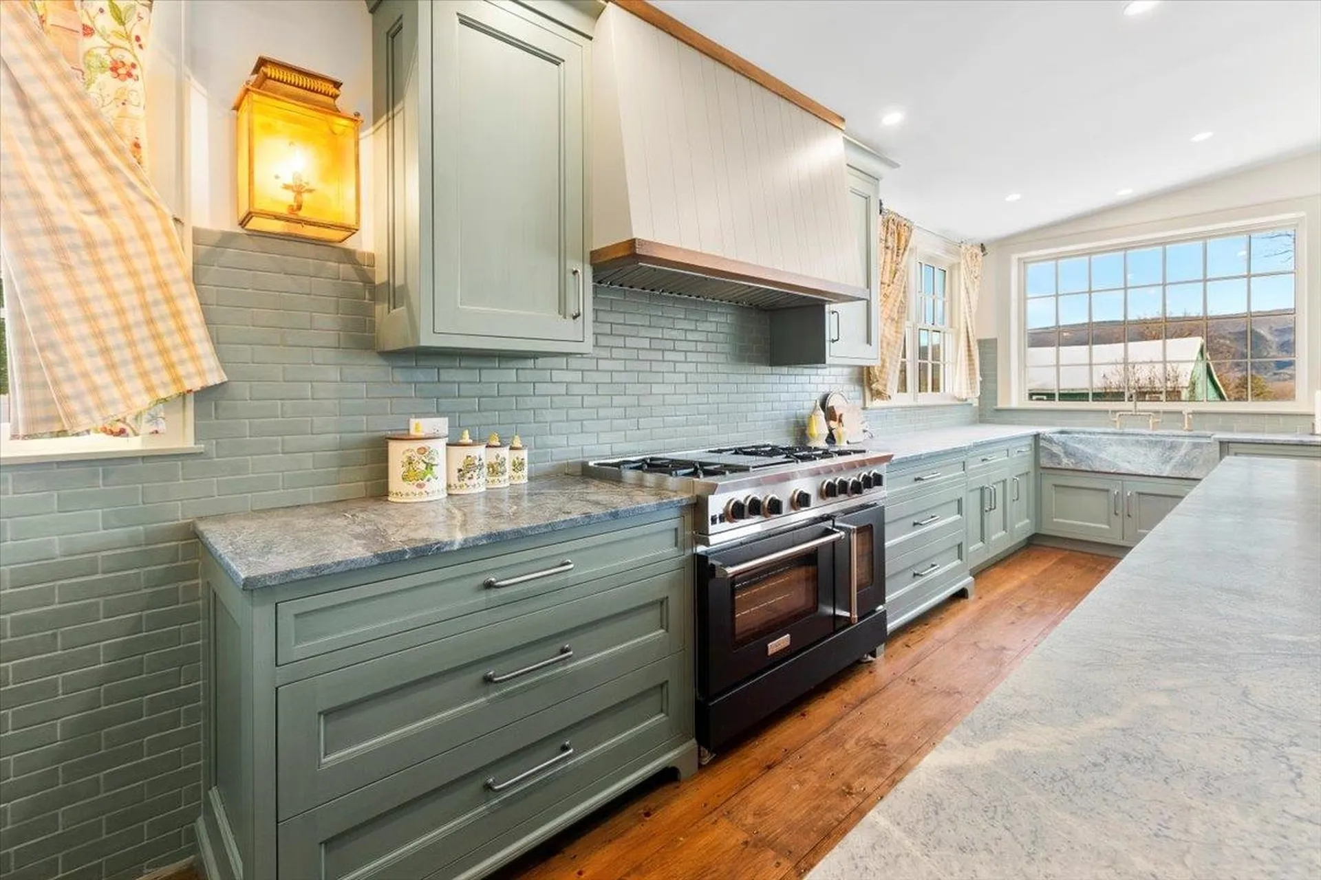 3436 Main Street Manchester VT 05254