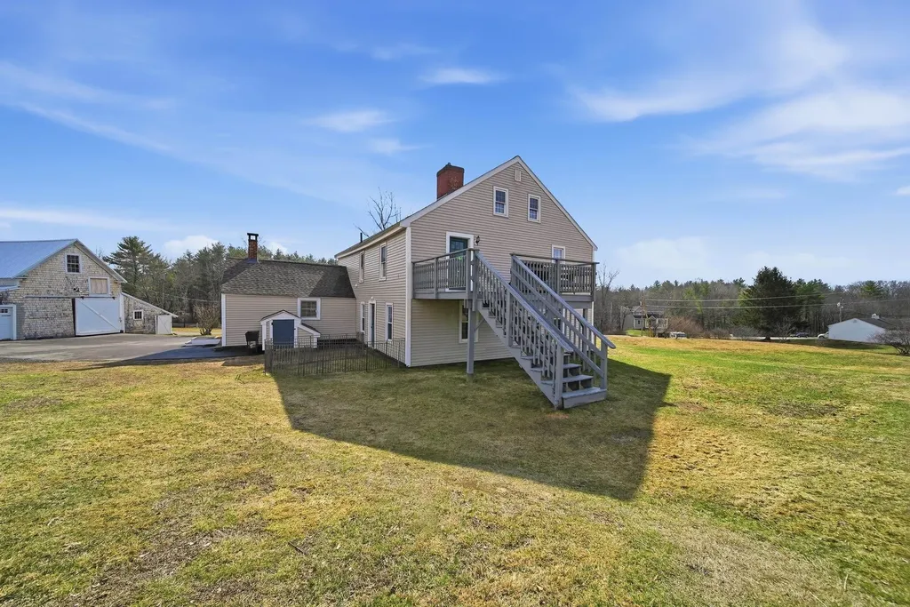 131 North Road East Kingston NH 03287