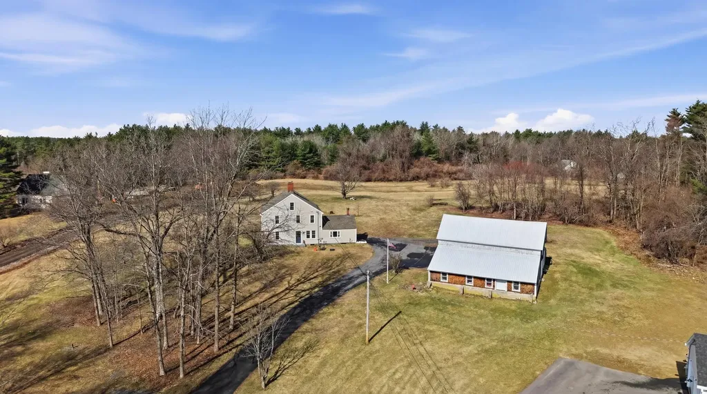 131 North Road East Kingston NH 03287