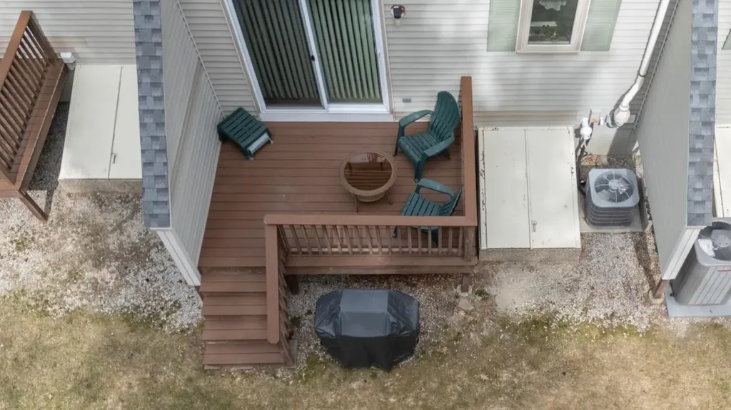 63 East Meadow Way Manchester NH 03109