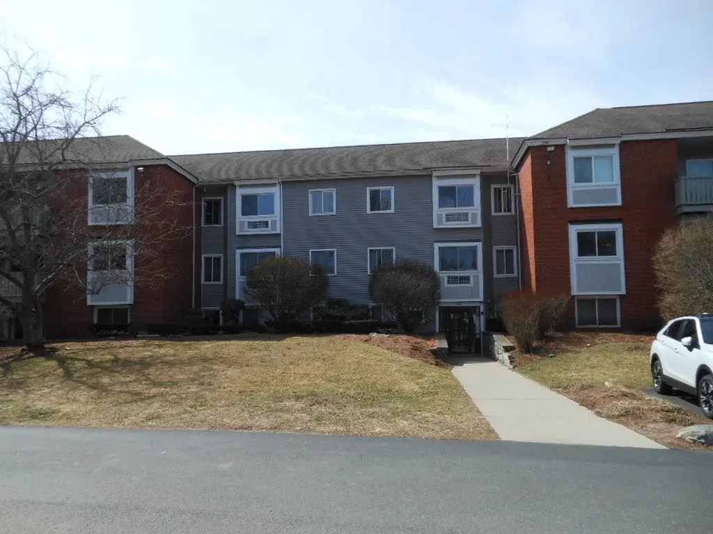 113 Cluff Crossing Road Salem NH 03079