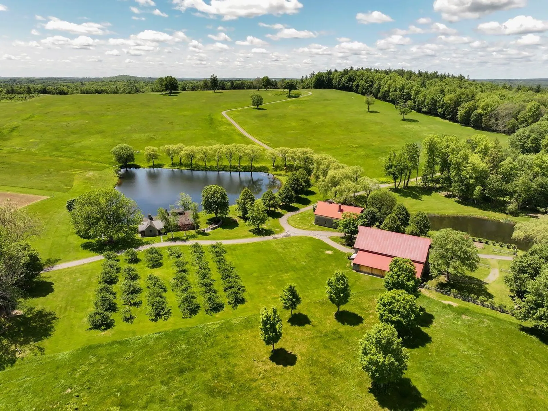 14 Bartlett Road Kensington NH 03833