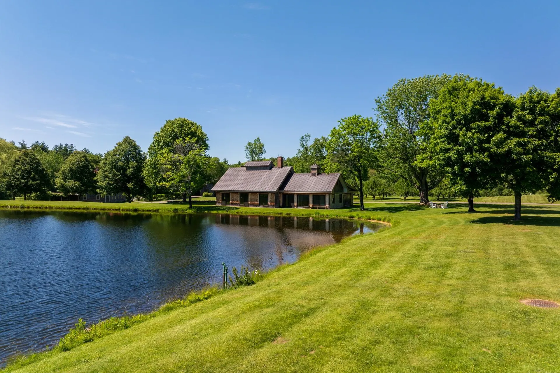 14 Bartlett Road Kensington NH 03833