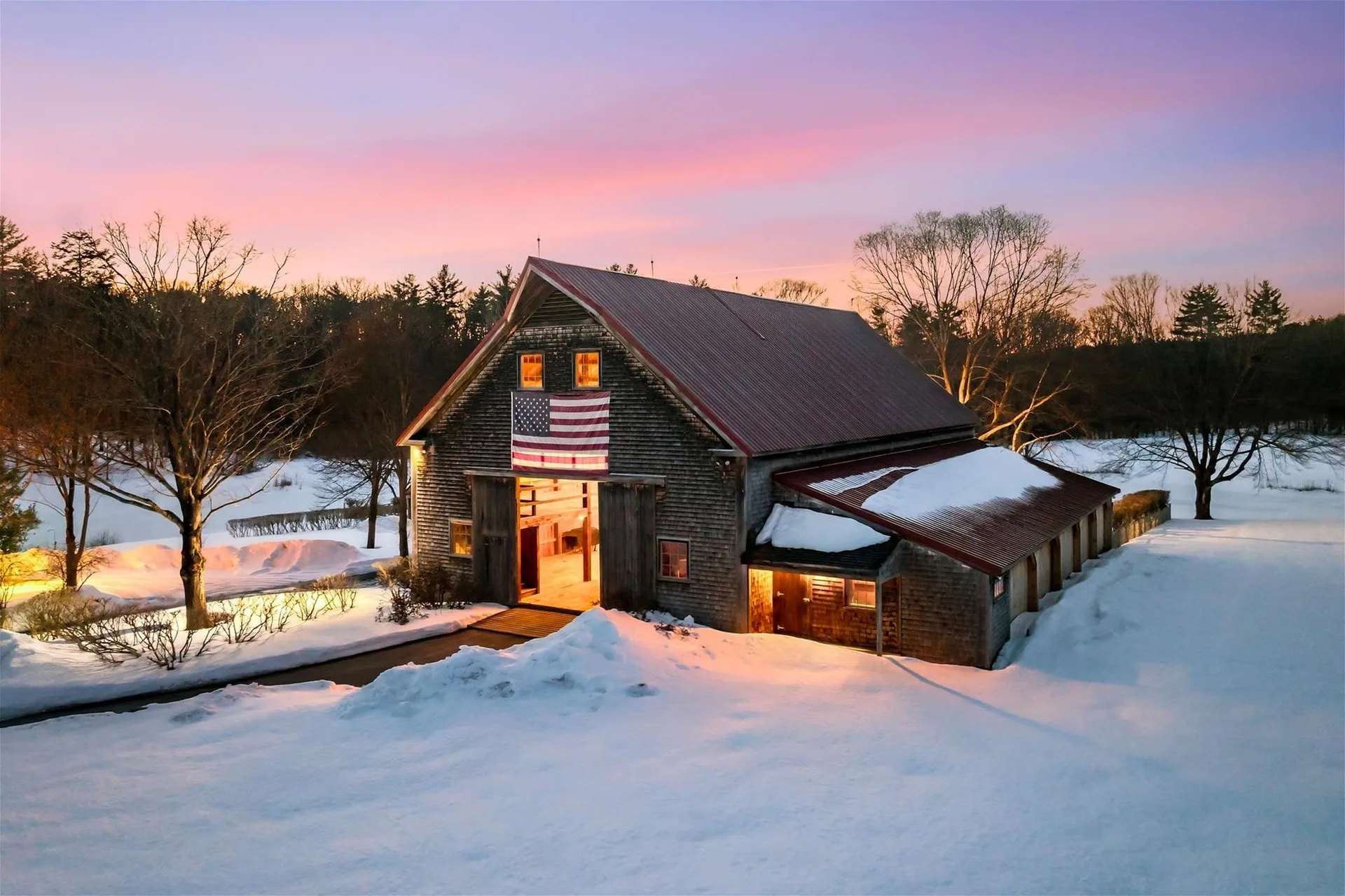 14 Bartlett Road Kensington NH 03833