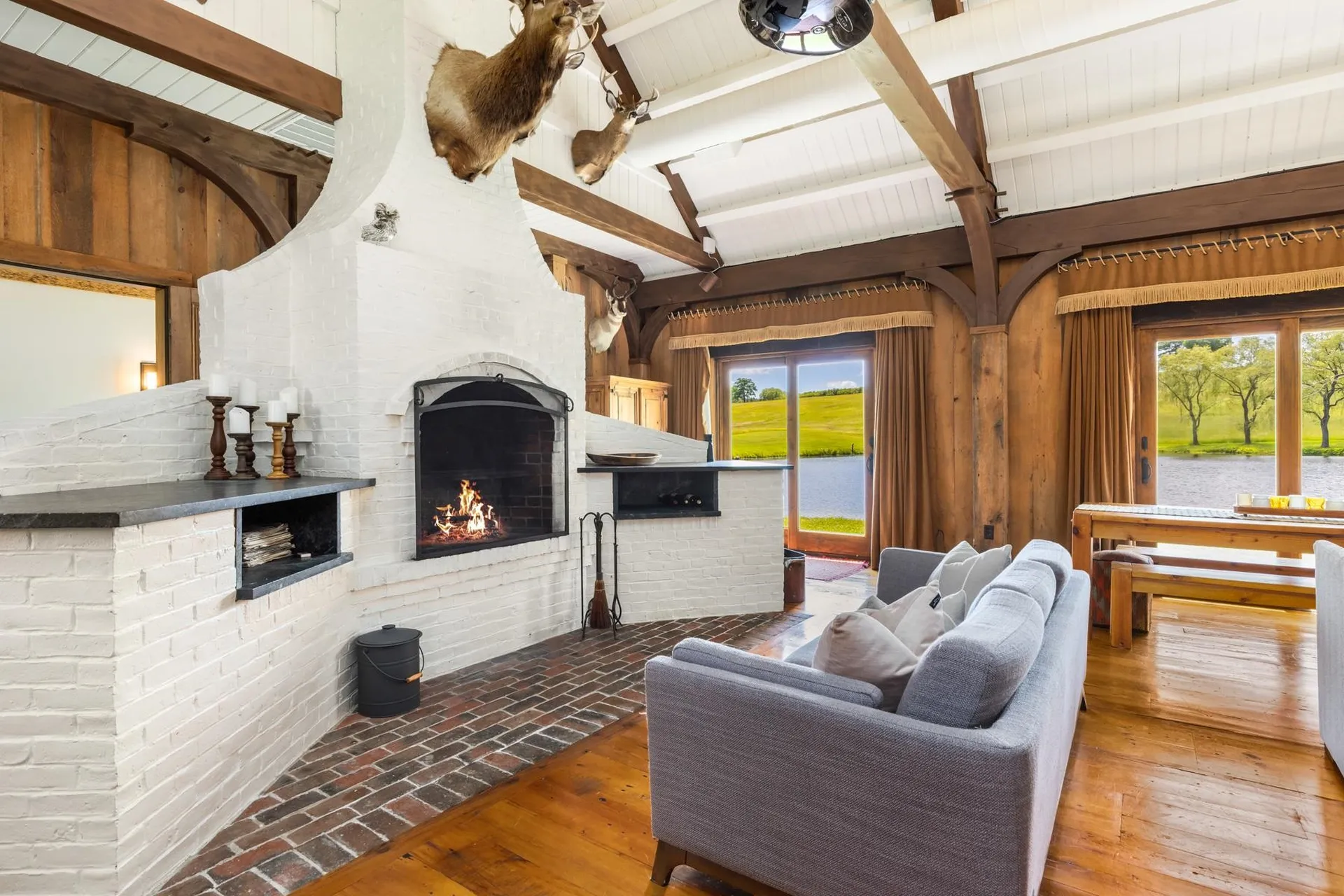 14 Bartlett Road Kensington NH 03833
