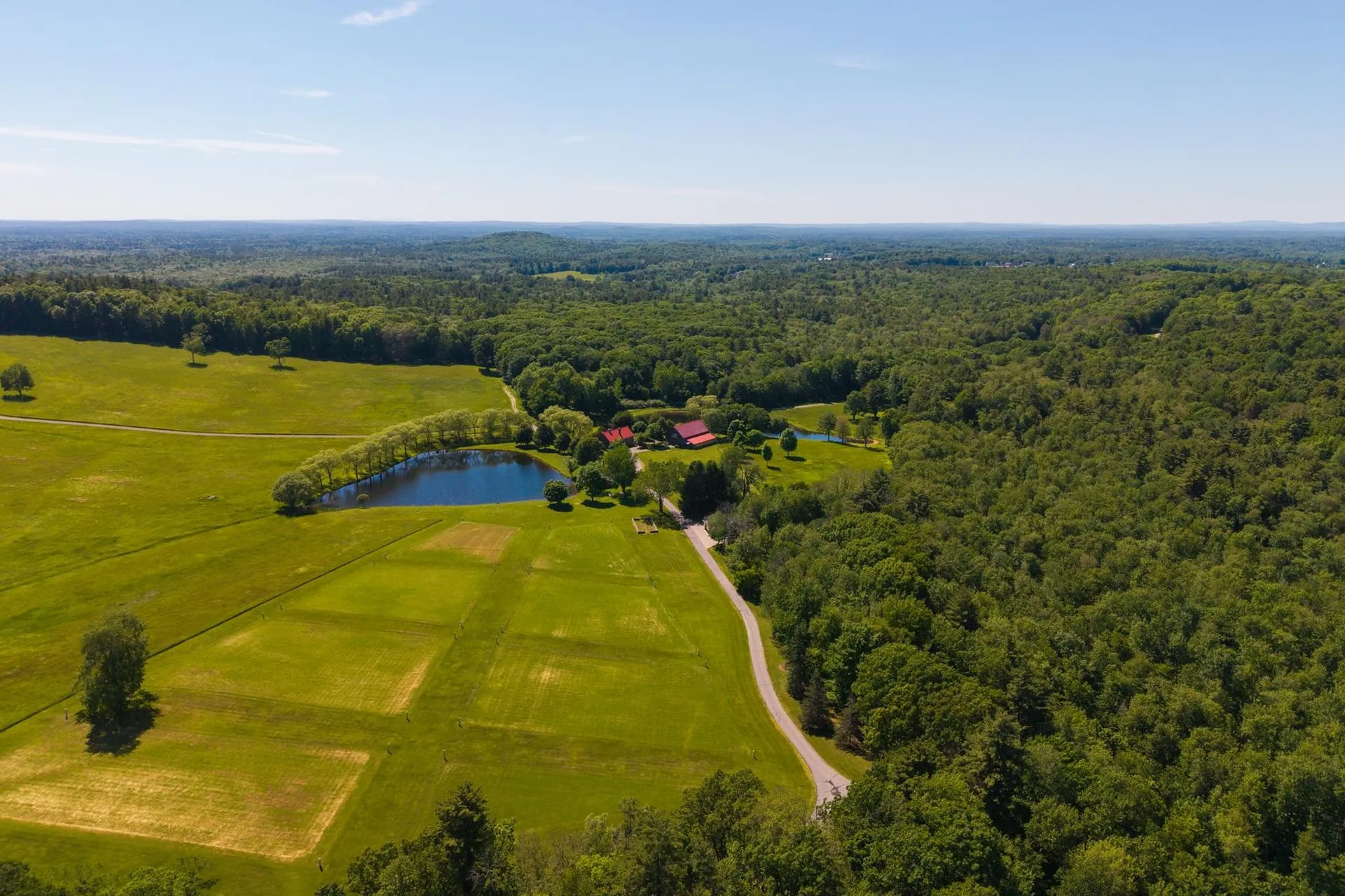 14 Bartlett Road Kensington NH 03833