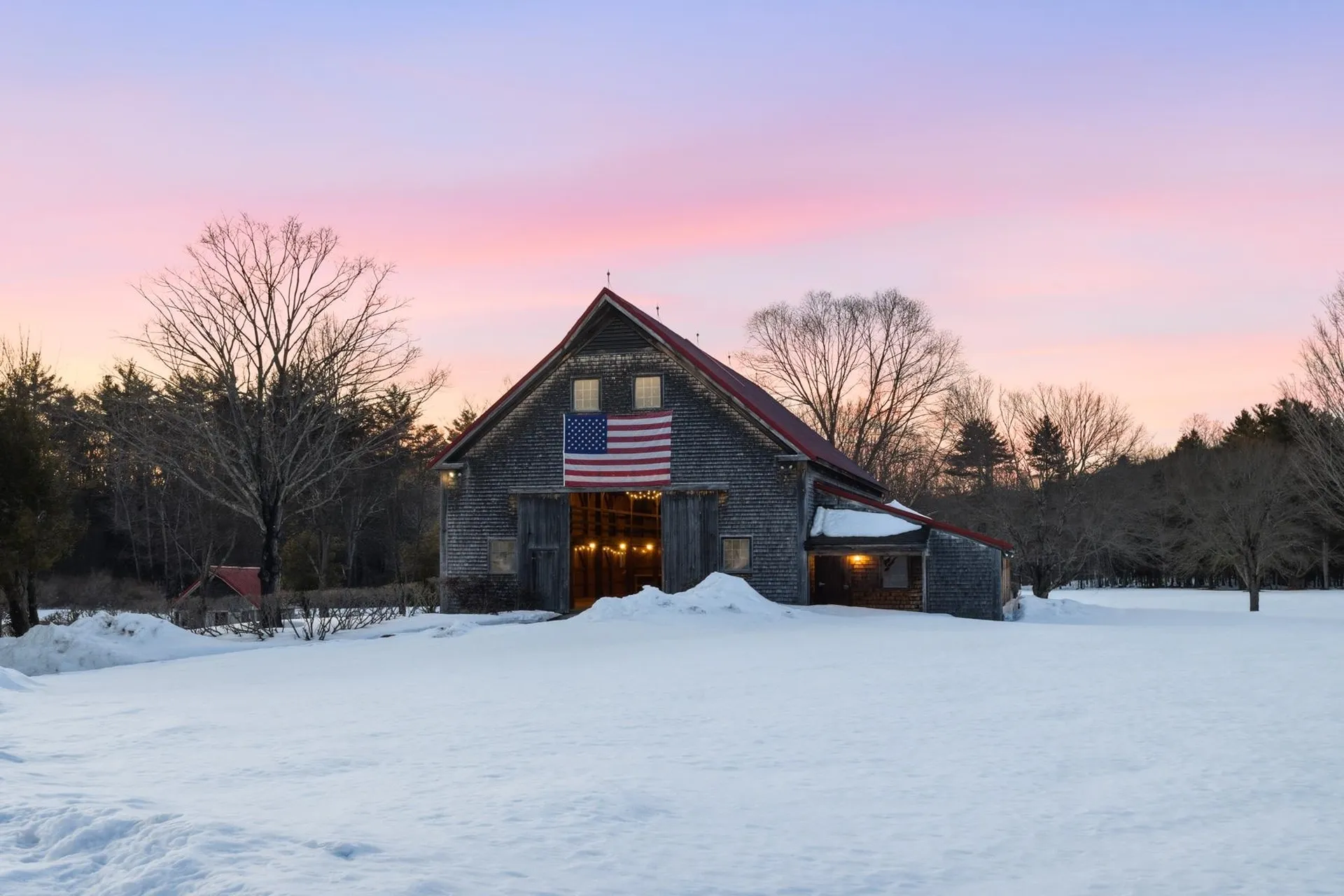 14 Bartlett Road Kensington NH 03833