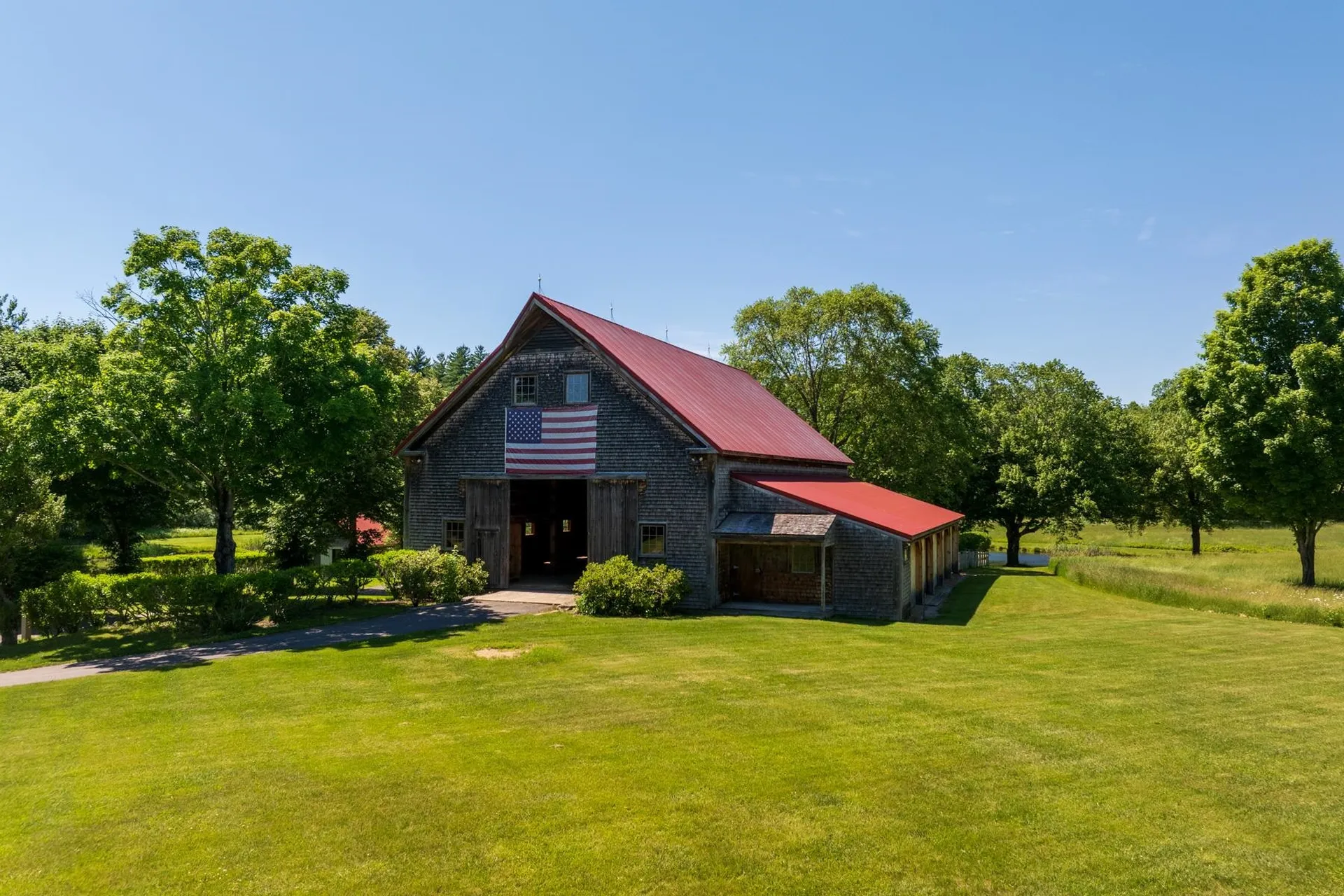 14 Bartlett Road Kensington NH 03833