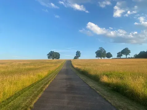 14 Bartlett Road Kensington NH 03833