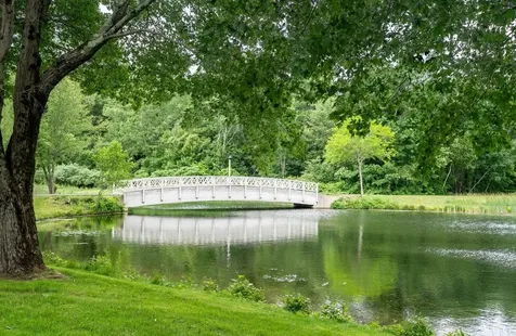 14 Bartlett Road Kensington NH 03833