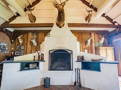 14 Bartlett Road Kensington NH 03833