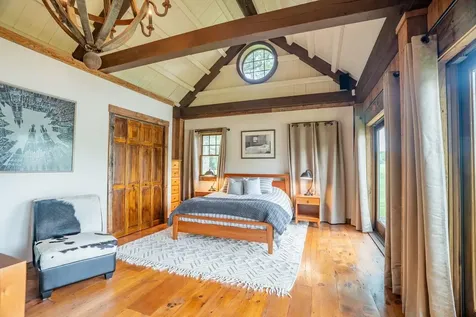 14 Bartlett Road Kensington NH 03833