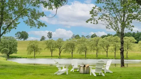 14 Bartlett Road Kensington NH 03833