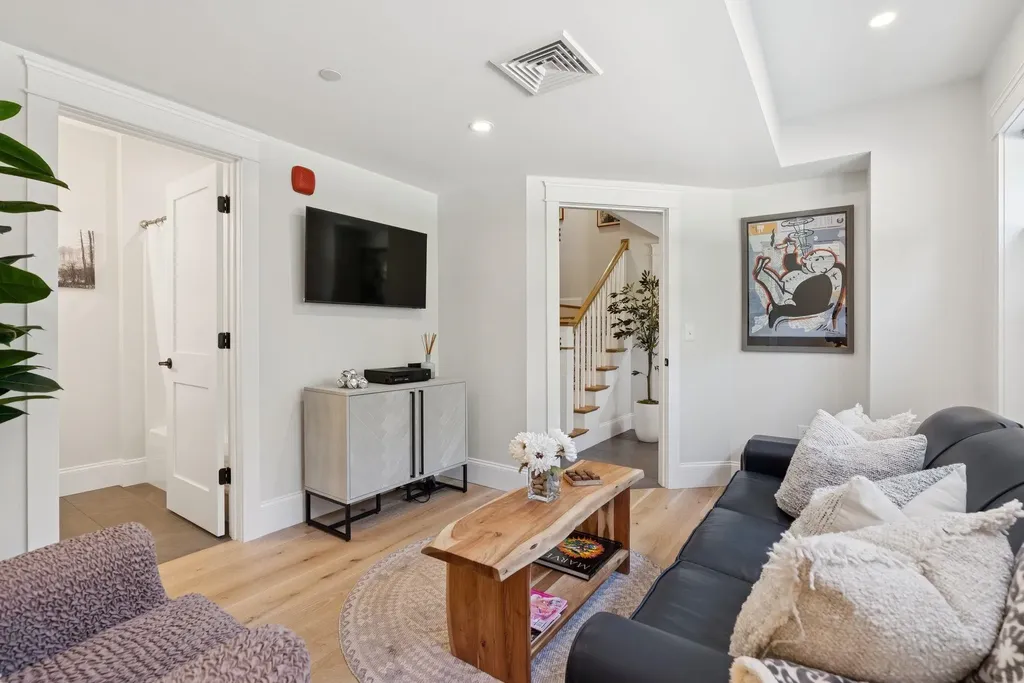 50 Cate Street Portsmouth NH 03801