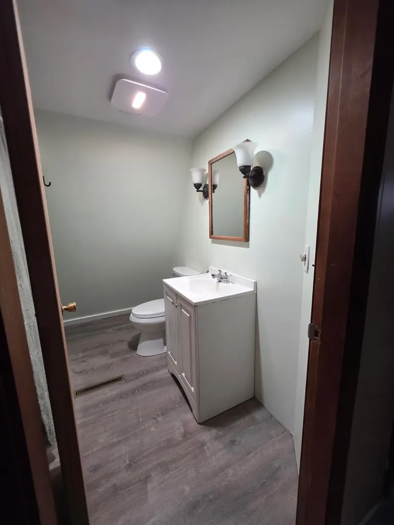 140 Sidetrack Road Conway NH 03860