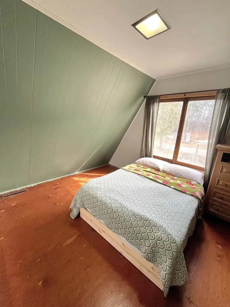 140 Sidetrack Road Conway NH 03860